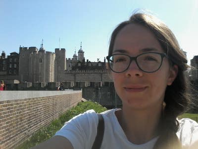 Hi, I'm Paola. I'm a professional working in ... Main Photo