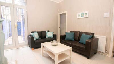Student house available for 26/27 academic year! Main Photo