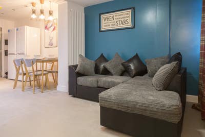 2 double room in a luxurious boutique house.  Main Photo