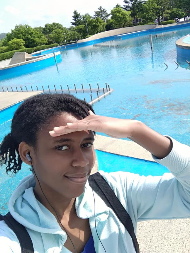 Looking for new room Main Photo