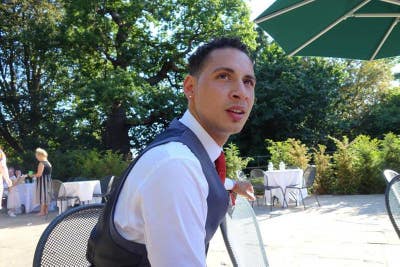 33yo finance professional  Main Photo