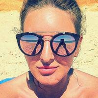 Looking for studio flat/ room Main Photo