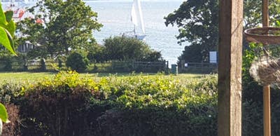  Best D/bedroom, Ensuite shower rm, Parking, Quiet Main Photo