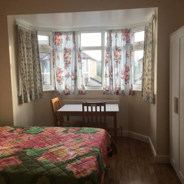 New Malden big double room  rent Main Photo