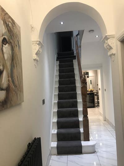 Large Double room bills included / shared bathroom Main Photo