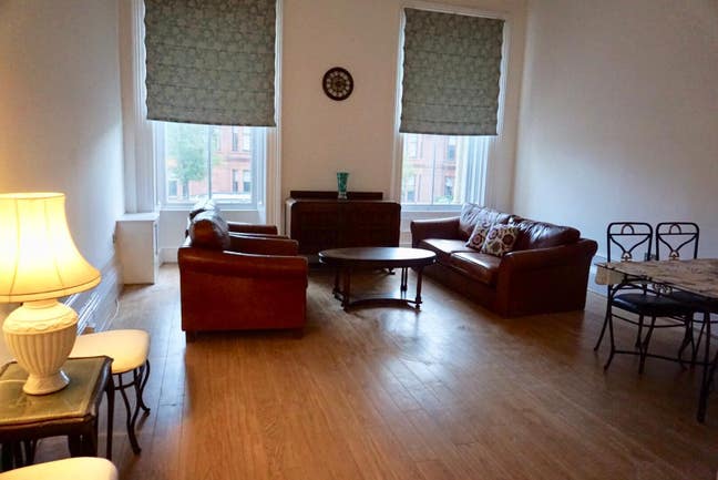 2 Double bedroom westend Main Photo