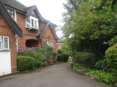 Double Room in Great House. Bills incl. Gardens Main Photo