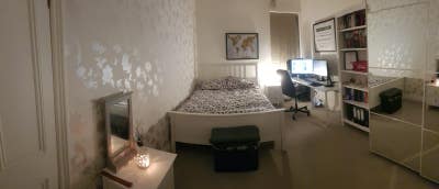 Large Double Room near M1/M62, 15 mins into Leeds Main Photo