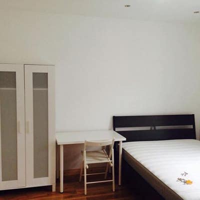 Double Room -5Mins to  Colindale Station (Zone4) Main Photo