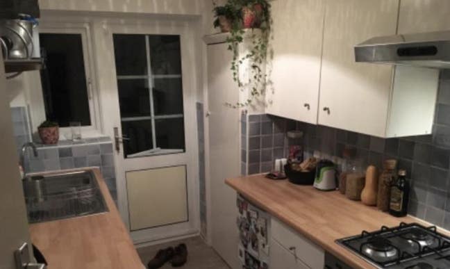 Large double room in Streatham Common Main Photo