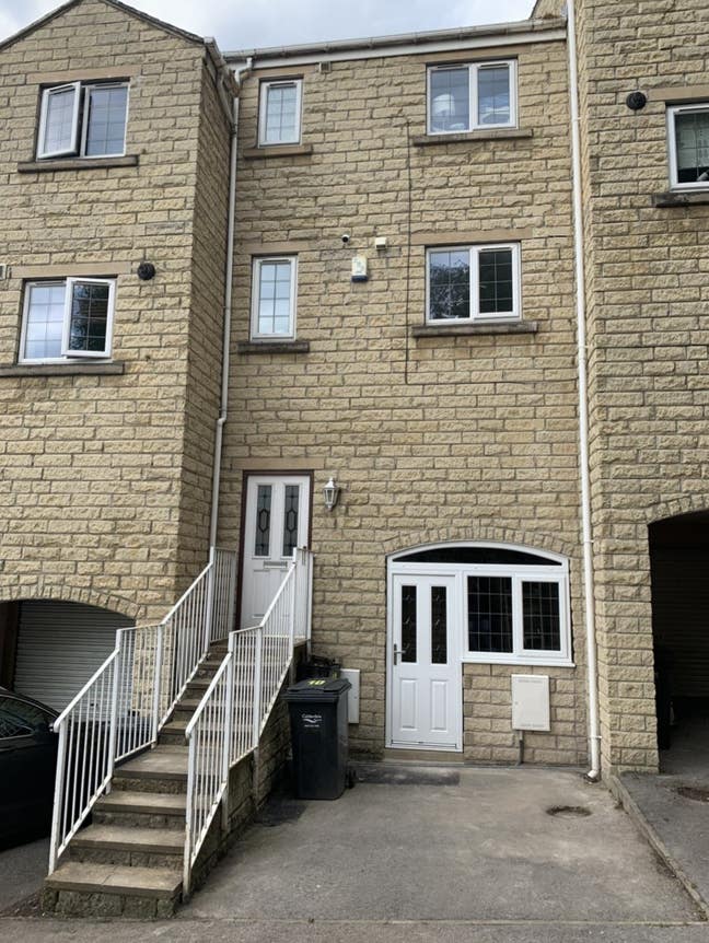 House share, Sowerby Bridge Main Photo