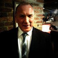 Hi I’m Pete and I’m looking for a place i... Main Photo