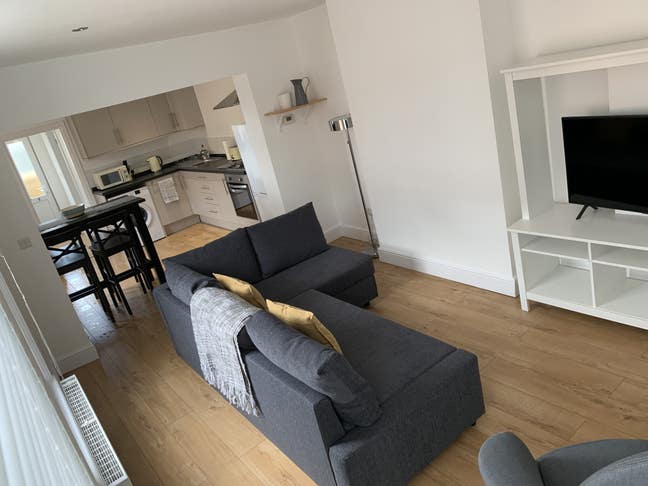 Whitstable One Bed Flat - 1st-30th Nov  only Main Photo