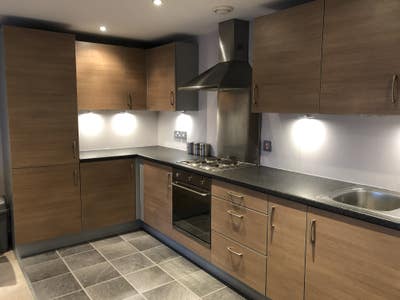 Beautiful Double Room in the City Quay  Main Photo