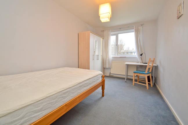 Good 2-bedflat in Limehouse -Central London Main Photo