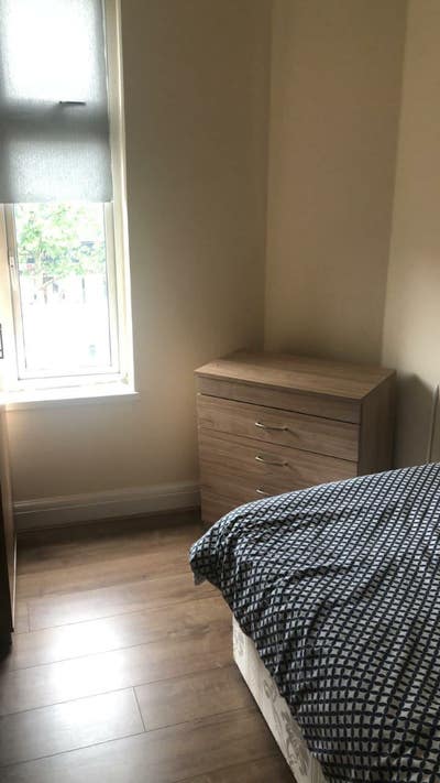 1 single room Main Photo