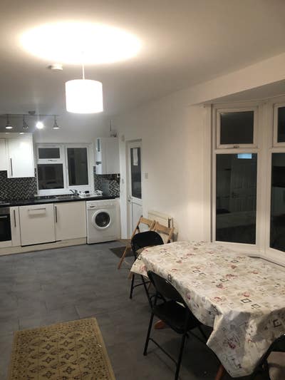  Double Room In A Lovely House Main Photo