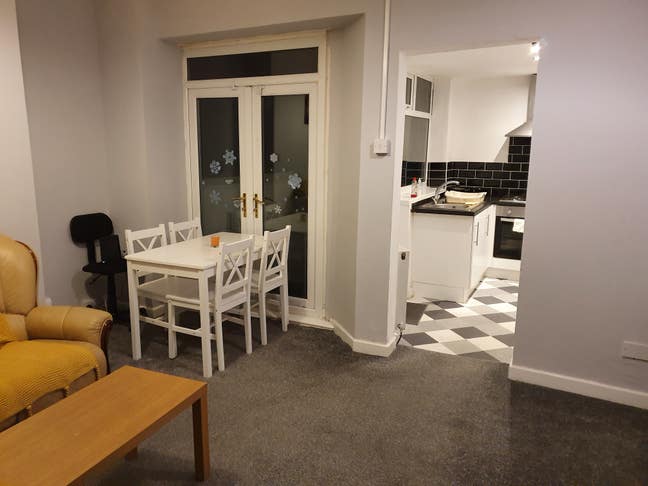 Double  En- Suite  (No  Deposit) in Burnley Main Photo