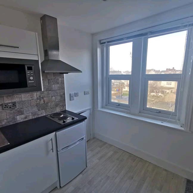 Beautiful Quiet Studio Flat Main Photo