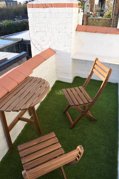 Lovely 2 bedroom flat in Battersea with a balcony Main Photo