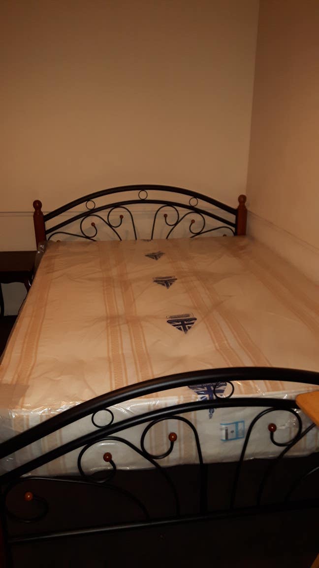 Double room on Elmhurst Road EN3 5TB Main Photo
