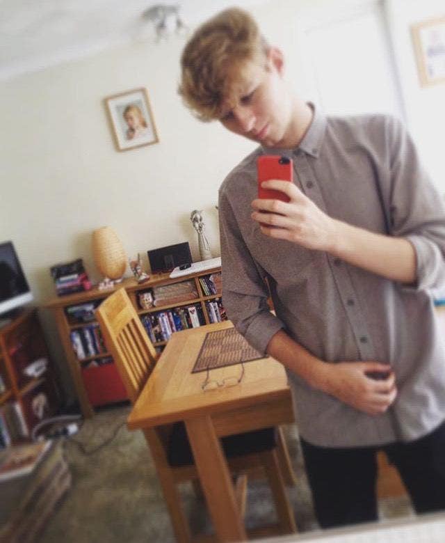 Looking for a room ASAP!! Main Photo