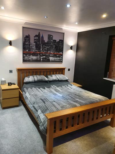 Cosy, Clean, Chilled, Luxurious double bedroom  Main Photo