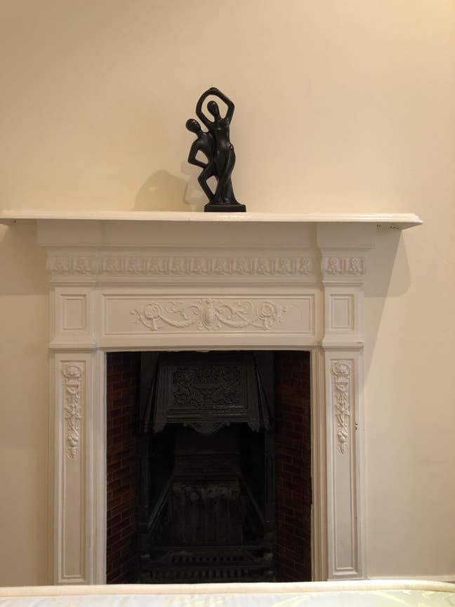 Large Double room in Battersea  Main Photo