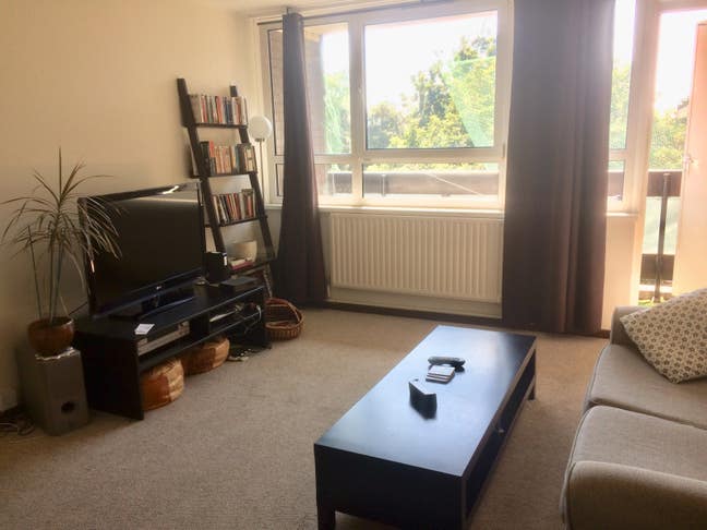 1 bed flat Stockwell - £1500 Main Photo