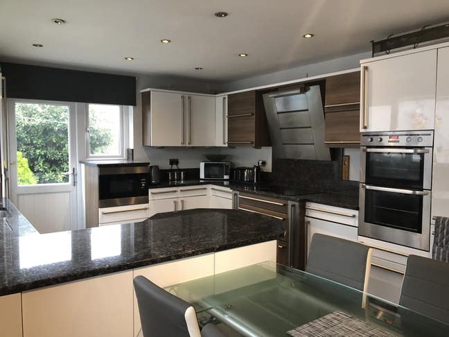 Double Bedroom Main Photo