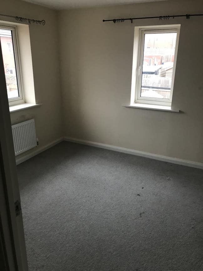 Large double room for rent Main Photo