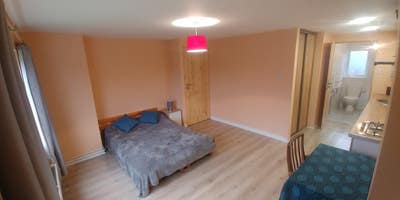 New Studio In Windsor! Main Photo