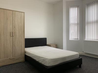 NEW Ensuite Double Room, Bills Incl, Main Photo