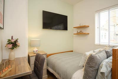 Luxury Female House Share  Main Photo
