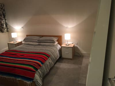 Spacious Double Room+En-Suite in Family Home Main Photo