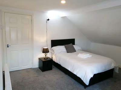 Loft room in a central location Main Photo