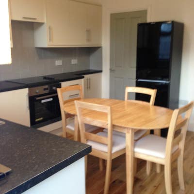 Ensuite rooms in modernised house at Hillsbourough Main Photo