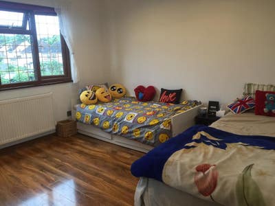 1 double bedroom 1 studio  Main Photo