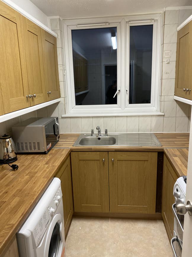 Last room! Check video! Bermondsey (226Lucey) Main Photo