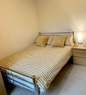 1 X Large Double on Ground Floor- Bills Included Main Photo