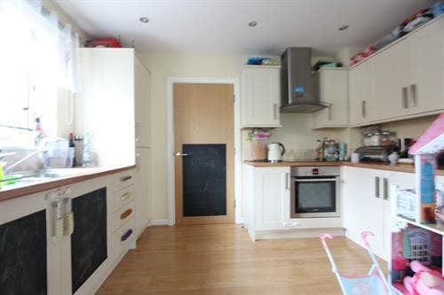 Two bed semi detached house in ME17 Main Photo