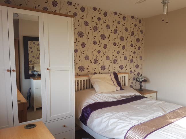 Bright, Clean Double Bedroom for single occupan Main Photo