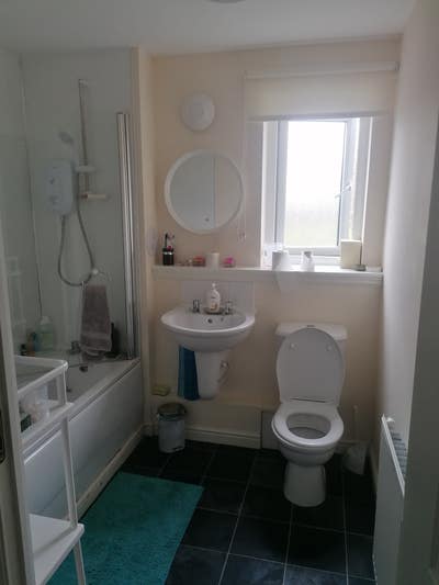 1 double bedroom in lovely quiet area Main Photo