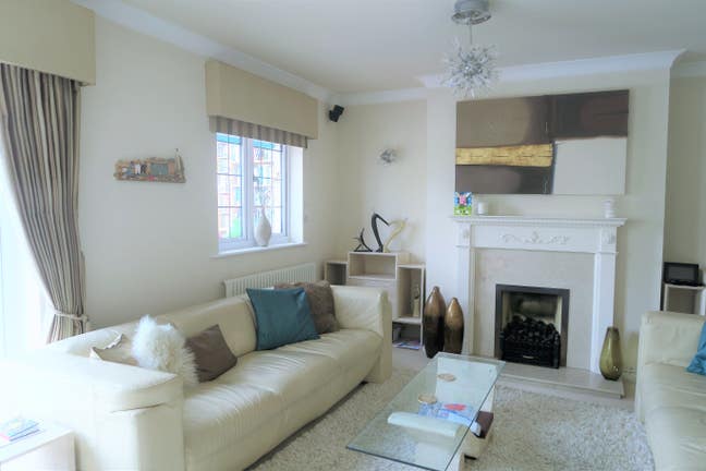 Room in Shared house Main Photo