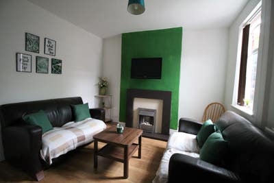 Double rooms close to Uni - available!  Main Photo