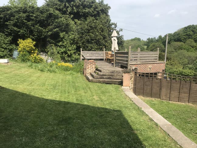 Self contained annexe with en-suite shower room  Main Photo