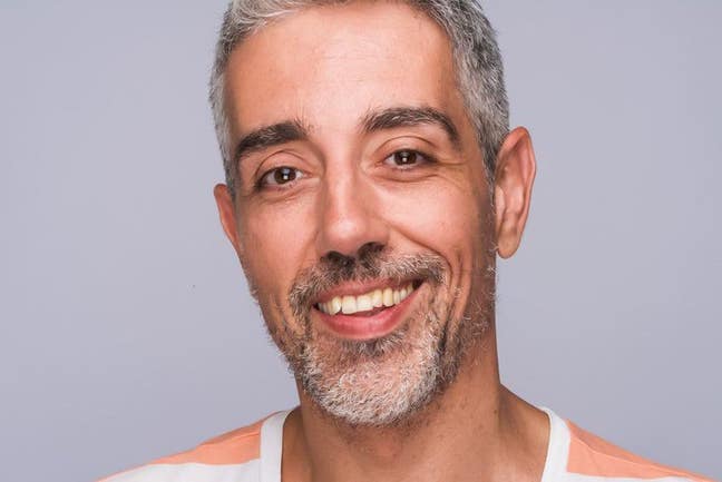 Professional Cabin Crew looking for a room Main Photo