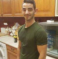 Professional Male seeks a double room Main Photo