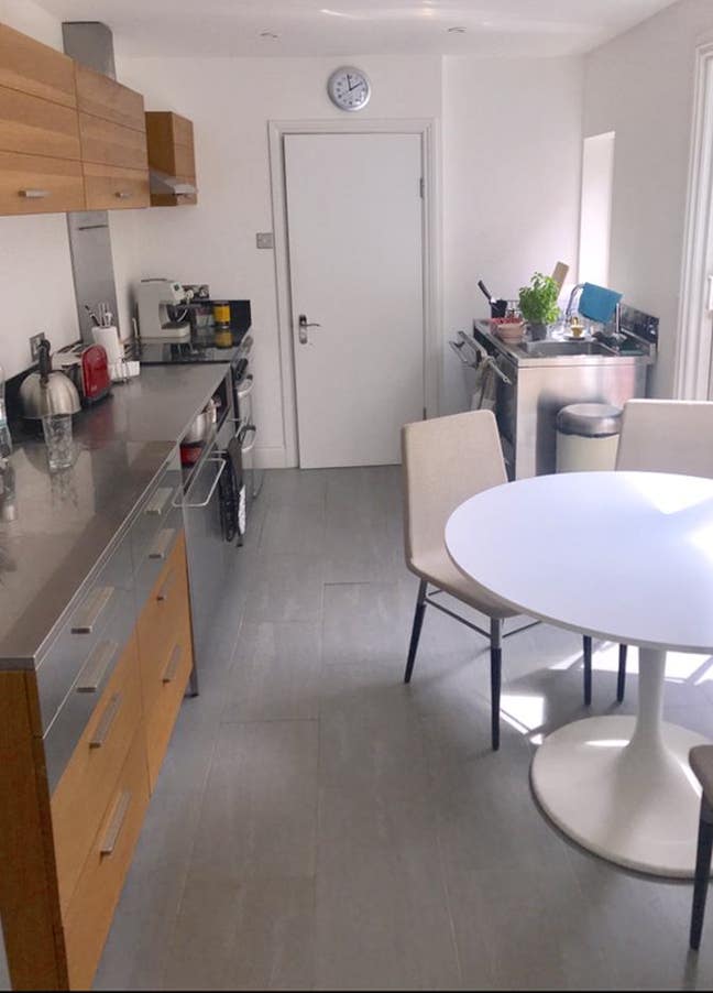  One bedroom flat, Hammersmith bright Garden Flat Main Photo