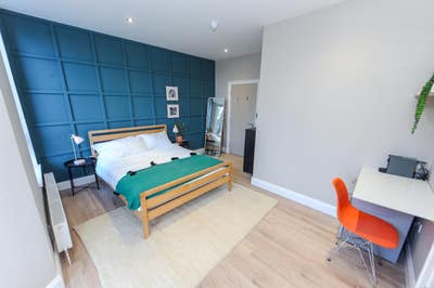 Beautiful studio with ensuite Main Photo